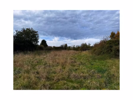 vente terrain à bâtir 1 184 m²