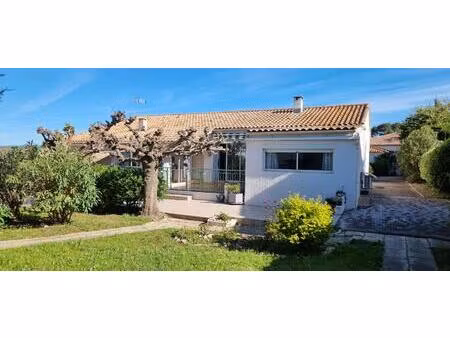 maison alignan du vent plain-pied 6 pièce(s) 121 m2 sur 1000 m²