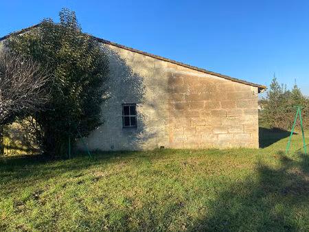 maison arveyres 64 m2