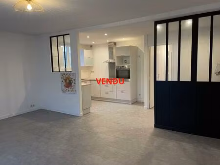 appartement type 3 avec balcon et double garage