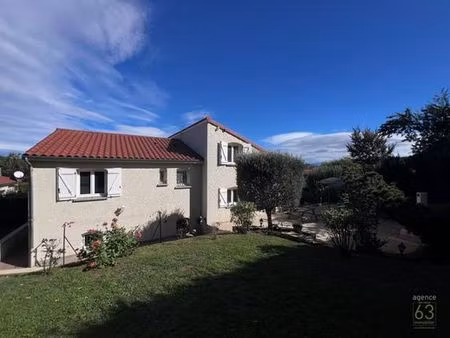 maison de prestige de 158 m2 en vente orcet  france