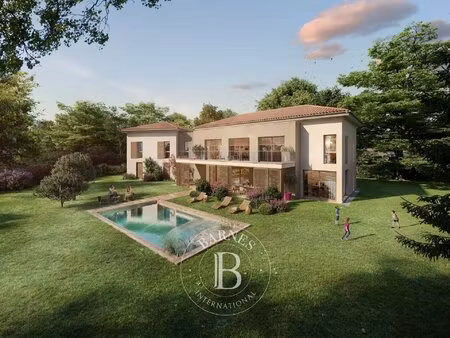 achat terrain 3 677m² ecully 69130