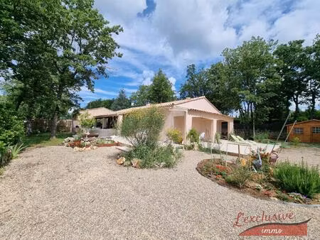 a régusse  villa de plain pied de 105m2 sur 1680m2 de terrain