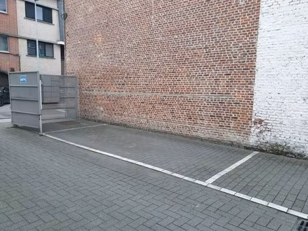 autostaanplaats te koop in mechelen  sint-gommarusstraat