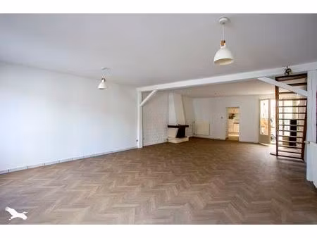 vente maison 4 pièces 104 m² rochefort (17300)