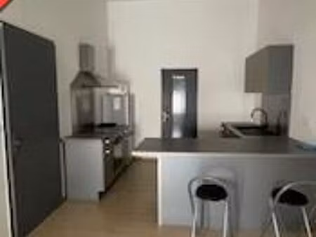 annonce location appartement 2 pièces de 54m2 à tourves (83170) - paruvendu.fr ref 9927838