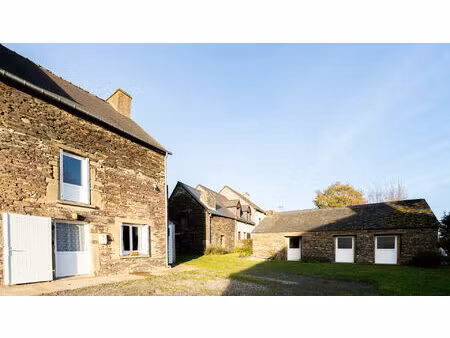 vente maison 7 pièces  189.00m²  loyat