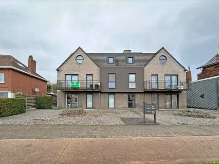 mooi  recent appartement met twee slaapkamers op centrale locatie te wommelgem