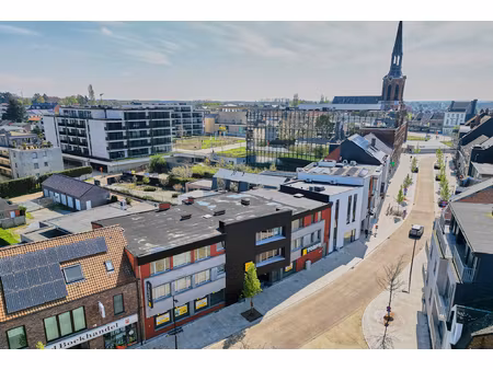 commercieel te koop in beringen