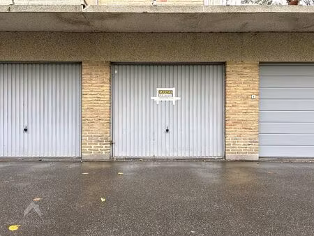garage à vendre à lindenstraat 62/64 roeselare (rbu82910)
