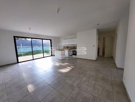 location maison 4 pièces 93 m² à mauves-sur-loire (44470)