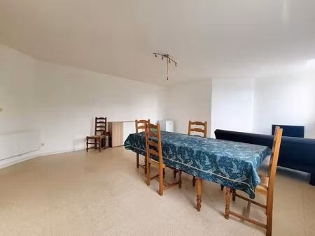 duplex a saisir en hyper centre avec stationnement privatif