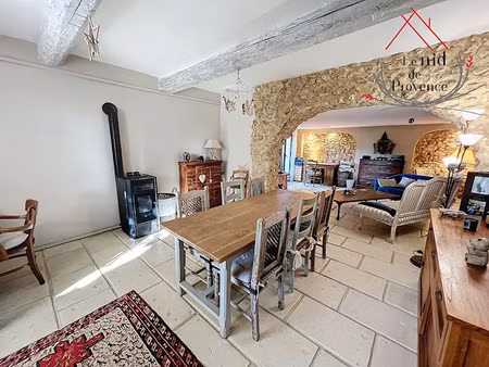 vente maison 6 pièces 220 m² à gargas (84400)  740 000 €