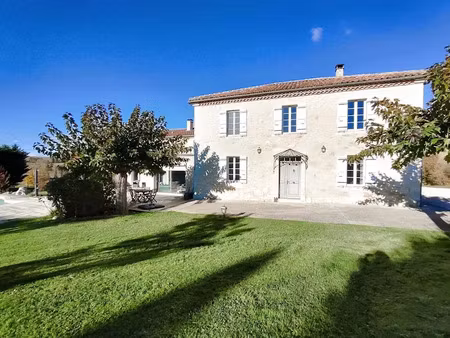 vente maison 8 pièces 350 m² à castéra-verduzan (32410)  750 000 €