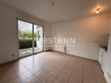 vente appartement 2 pièces 31 m² à bron (69500)  140 000 €