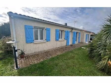 maison saint-andré-de-lidon m² t-5 à vendre  242 500 €