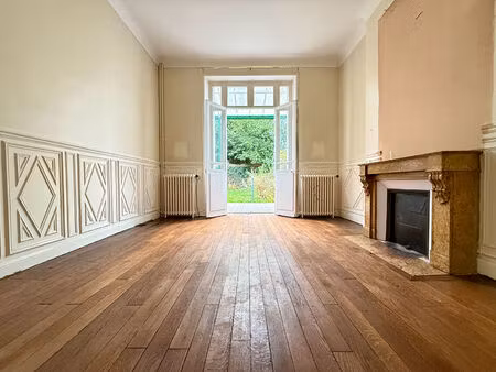 hôtel particulier avec jardin - quartier des moissons  reims