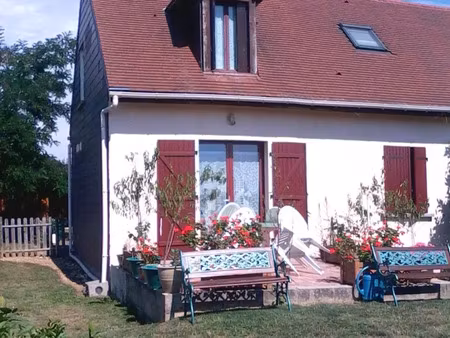 location maison 4 pièces 60 m² à la celle-condé (18160)  530 €