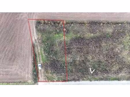 superbe terrain à bâtir idéal pour une 4 façades