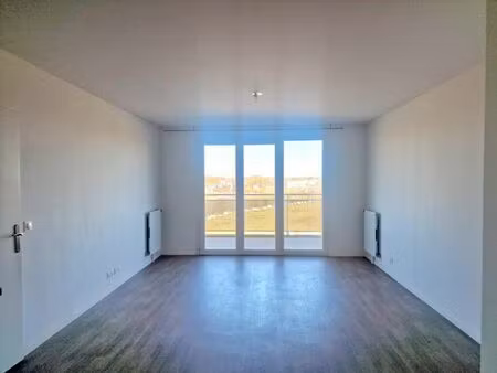 location appartement 3 pièces 62 m² à melun (77000)