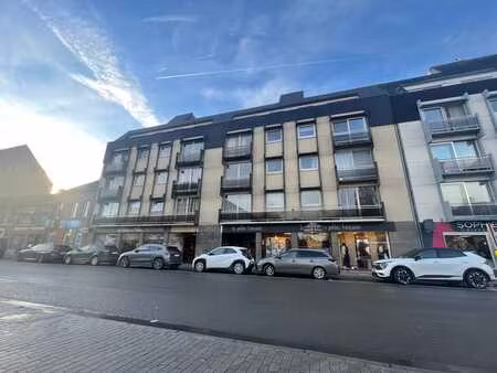 appartement 90m²+terrasse au sud de 35m2. avec ascenseur