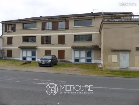 immeuble 600 m² montmorillon