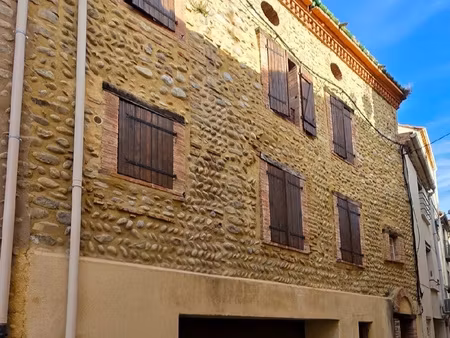 à vendre : immeuble de caractère idéal pour les amoureux d