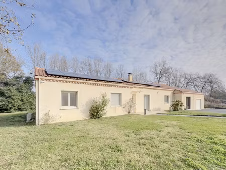 villa de 138m2 à vendre à saïx avec piscine