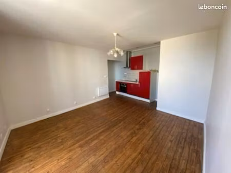 t2 proche centre ville loué