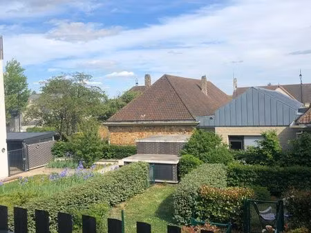 appartement 2 pièces - magny les hameaux