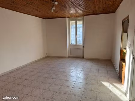 location appartement t3 90 m²