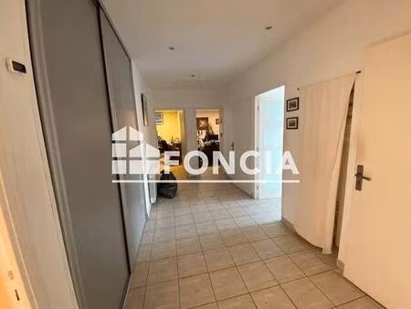 local commercial à louer