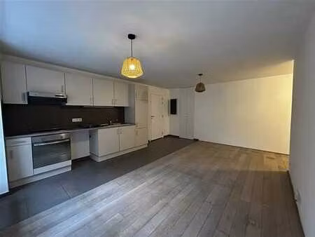 récent appart. 2 chambres au rez de chaussée