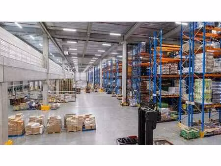 site logistique premium avec bureaux à heppignies