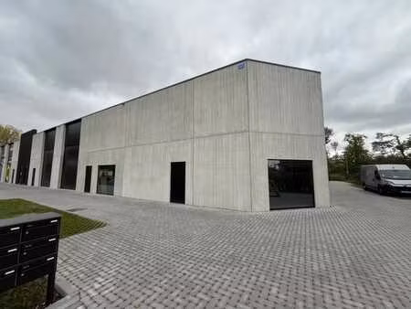 unité pme à louer à malines