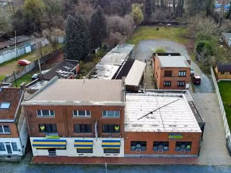 complexe immobilier: salle de réception  maison  appartement