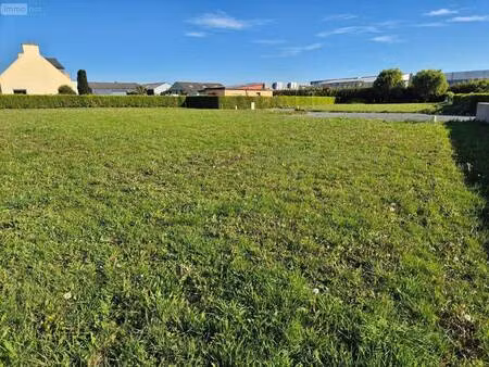 terrain constructible viabilisé à vendre