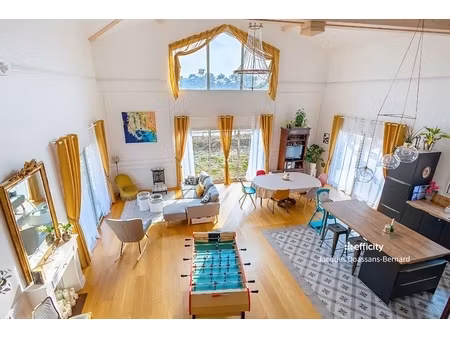 maison 5 pièces - 192 m²