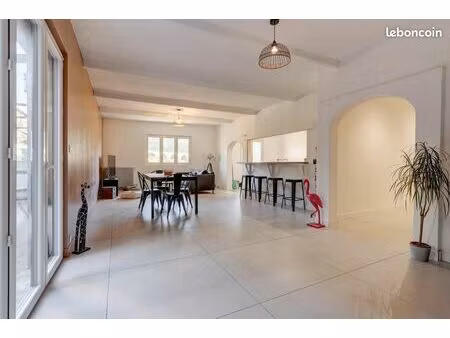 appartement 4 pièces 139 m²