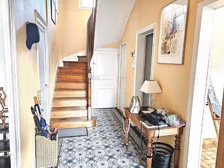 belle demeure du 19ème proche de toutes commodités
