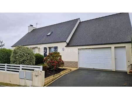 maison de ville de 105 m² à saint-martin-des-champs