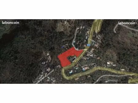 terrain classé g* levens 6000m2 non constructible