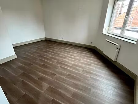 t3 en duplex entièrement rénové