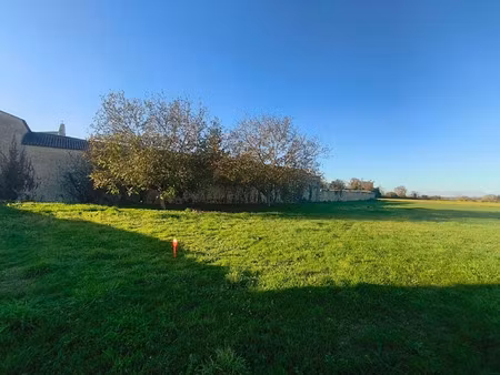 vente terrain 1143 m² à puyravault (17700)  97 500 €