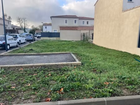 vente terrain 230 m² à mallemort (13370)  125 000 €