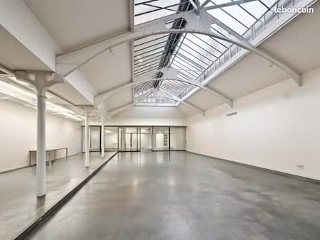 bureaux 514 m²