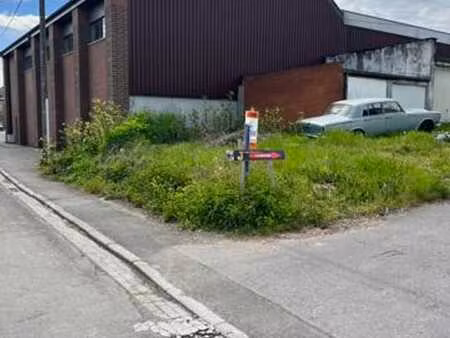 terrain à bâtir situé à lodelinsart