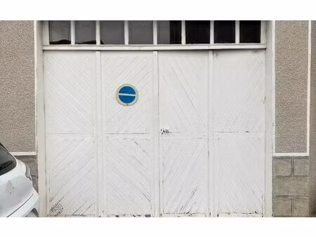 location stationnement  m² t- à aurillac  60 €