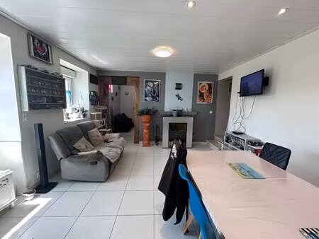 vente maison à saint-méen-le-grand (35290) : à vendre / 111m² saint-méen-le-grand