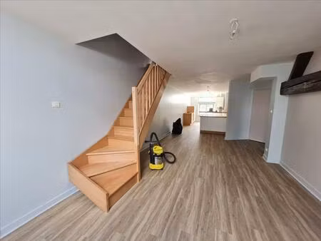 f4 vagney centre - parking